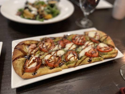 Caprese Flatbread