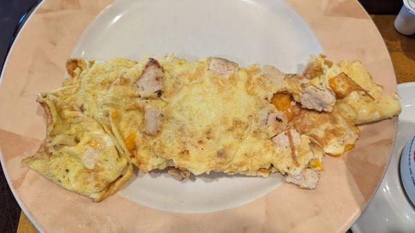 Omelette with cheddar and grilled chicken