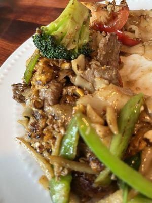 Beef Phad Kee Mao with no onion