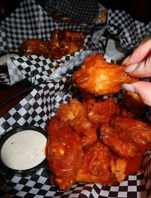 For food, we ordered inhouse appetizers - wings & pretzel sticks.