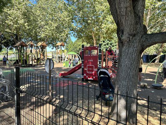 Fire truck play set