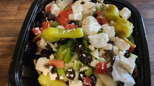 The Greek salad, looks great will be eating it tomorrow so I can tell my doctor later in the day that I am being good, eating my greens!