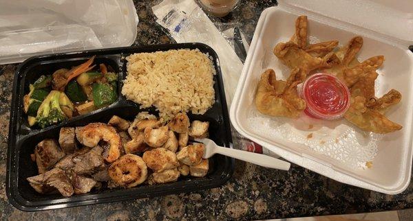 Steak & chicken hibachi and rangoons to go