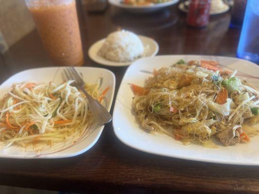 Papaya salad and glass noodle stir fry