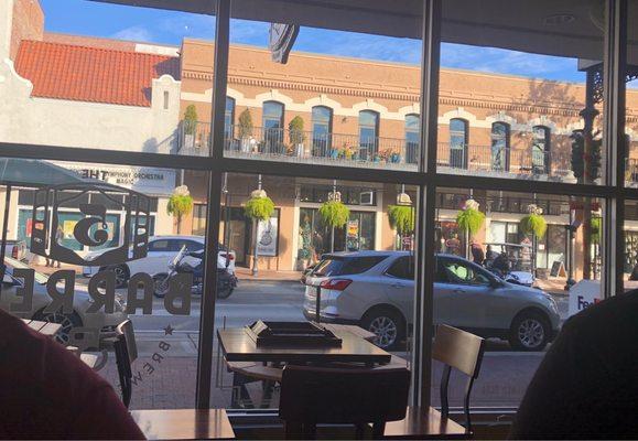 Big windows & lots of natural light. View of adorable downtown Pensacola!