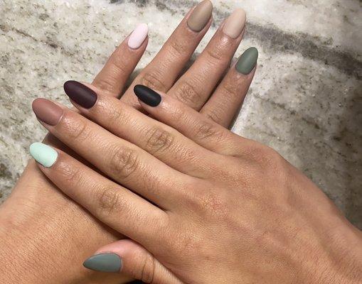 Matte gel on natural nails