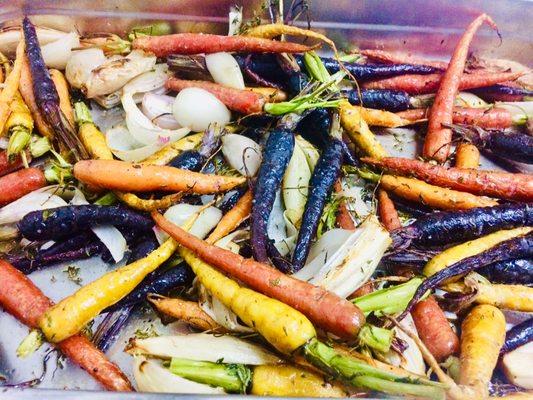 Roasted rainbow carrots with shallots and thyme