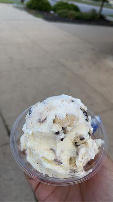 Chocolate chip, cookie dough