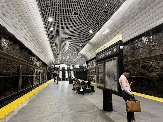 MARTA - Peachtree Center Station