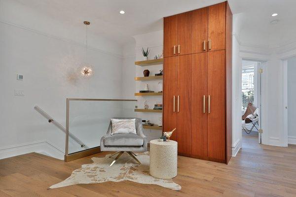 4395 24th st 3-bed 1-bath Penthouse $1.695M