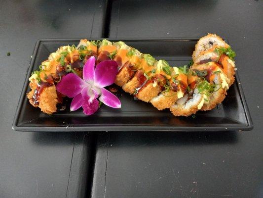 Dragon roll