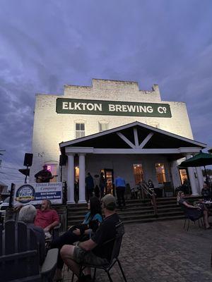 Elkton brewing