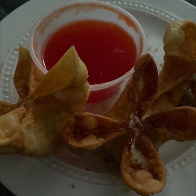 6 Crab Rangoons   Not good in my opinion. Way too sweet for me and there is hardly any "crab". The filling is also runny.