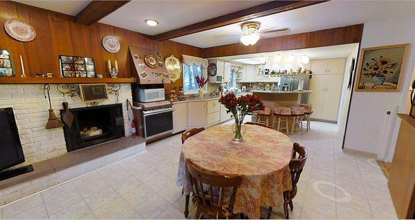 Original kitchen before renovation