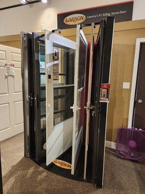 Larson storm door display