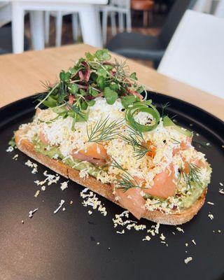 Lox toast