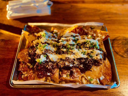 Borracho Nachos - good but needed more flavor (Big - $18)