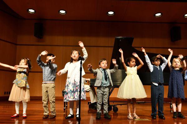 Piano school, music school, voice teacher, voice school, violin, voice, teacher, kids, piano for children, group class piano