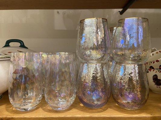 Iridescent glassware