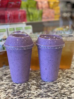 Blueberry muffin shake and fat burning tea