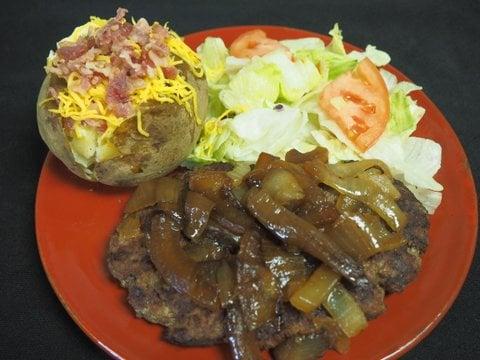 Chopped steak with grilled onions