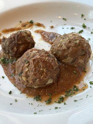 Bison meatballs