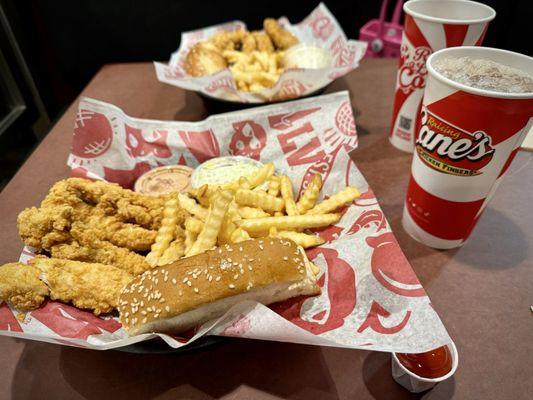 Box Combo & Sweet Tea