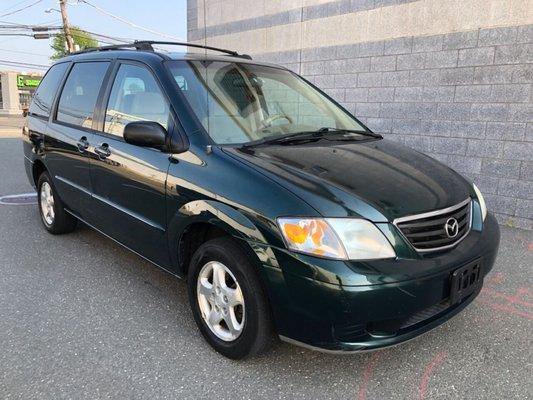 2001 Mazda MPV Mini van in stock now