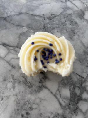 Lemon lavender cupcake