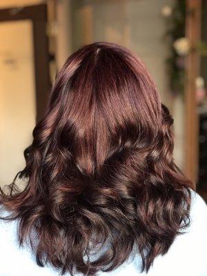 Ravishing red highlights by Nikkoel.