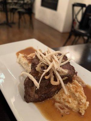 48-hr Short Rib with cheddar grits and red wine reduction