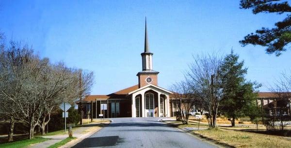 Front Entrance of First Baptist Church of Duluth