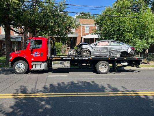 Hyundai Elantra, Accident Tow with rear axle tore off the car.