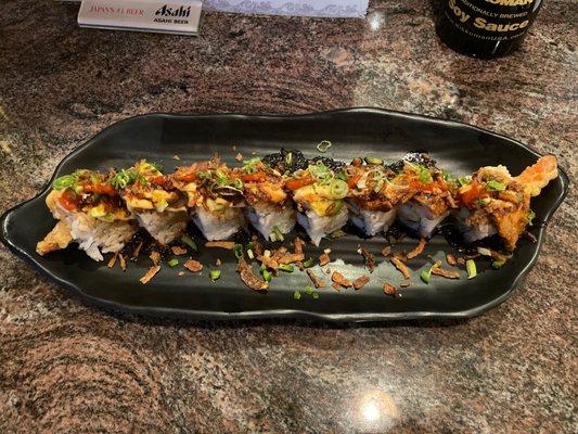 Ask for this roll. It is another work of art from chef Larry.  Delicious!!!