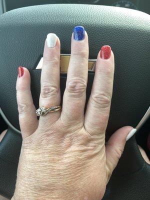 I know I won't be getting my nails done again before the 4th of July so I got my Red,White&Blue done and as always....Glitter!