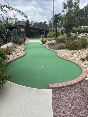 Mini golf next to the driving range