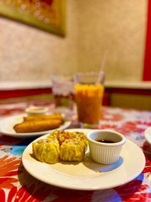 Steam dumplings and spring rolls