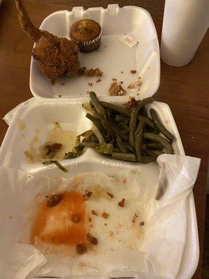 After pic of the 2pc chicken dinner.  cabbage good but green beans trash!