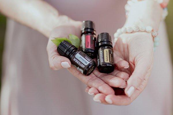 Discover the powerful benefits of dōTERRA essential oils for yourself