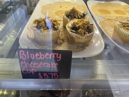 blueberry cheesecake cup