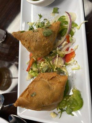 Samosas (2pcs)