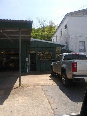 Singleton's Alignment & Muffler Service