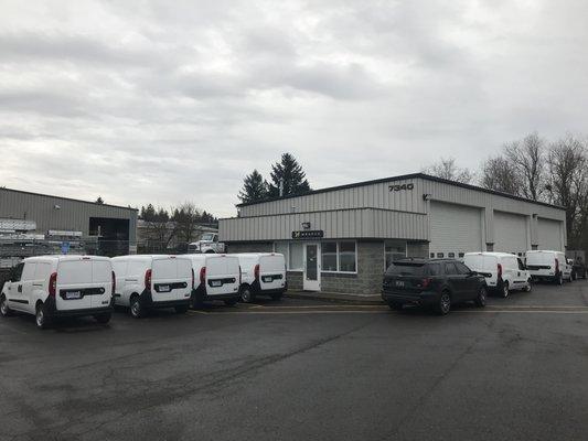 We can handle any size of fleets!