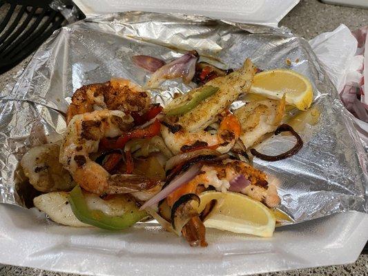 2 fish, 5 shrimp (grilled).