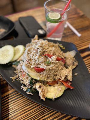 Basil fried rice with chicken