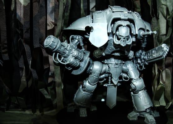 Imperial Knight Titan Miniature.