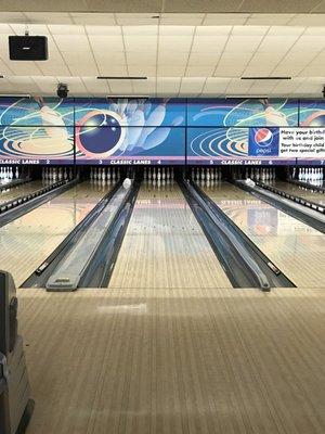 Bowling lanes