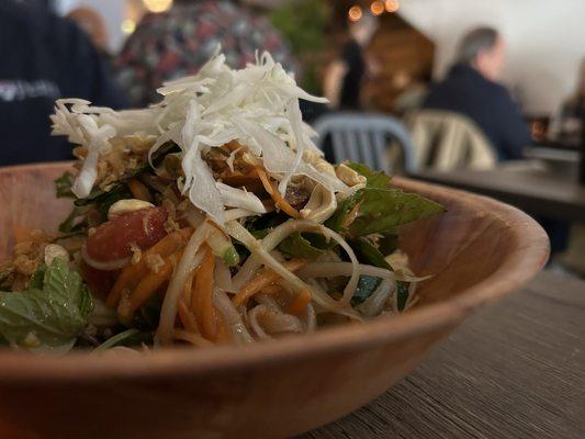 Cambodian papaya salad