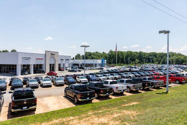 Hayes Chrysler Dodge Jeep RAM of Baldwin