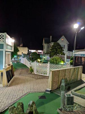 Mini golf